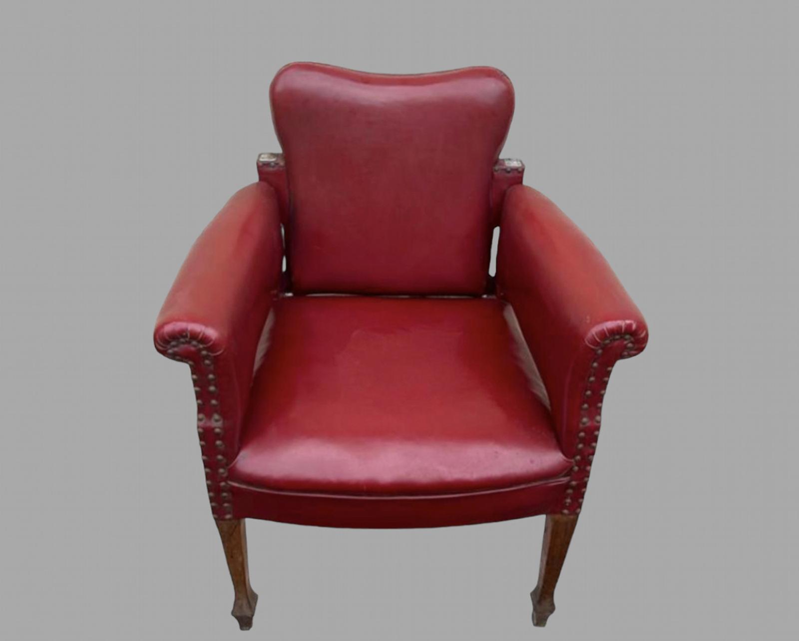 A Fabulous 1930's Barber's Chair (1 of 7)