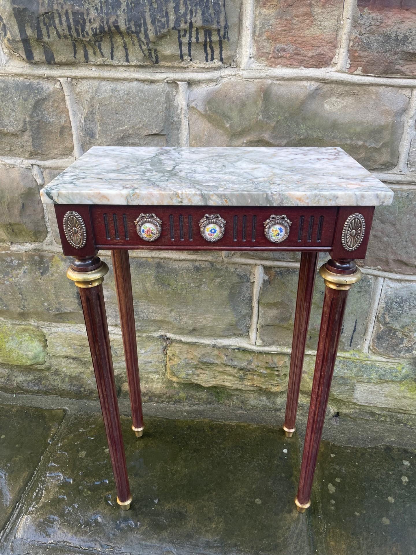 Decorative Walnut Marble Top Console Table (1 of 7) Decorative Walnut Marble Top Console Table (1 of 7)