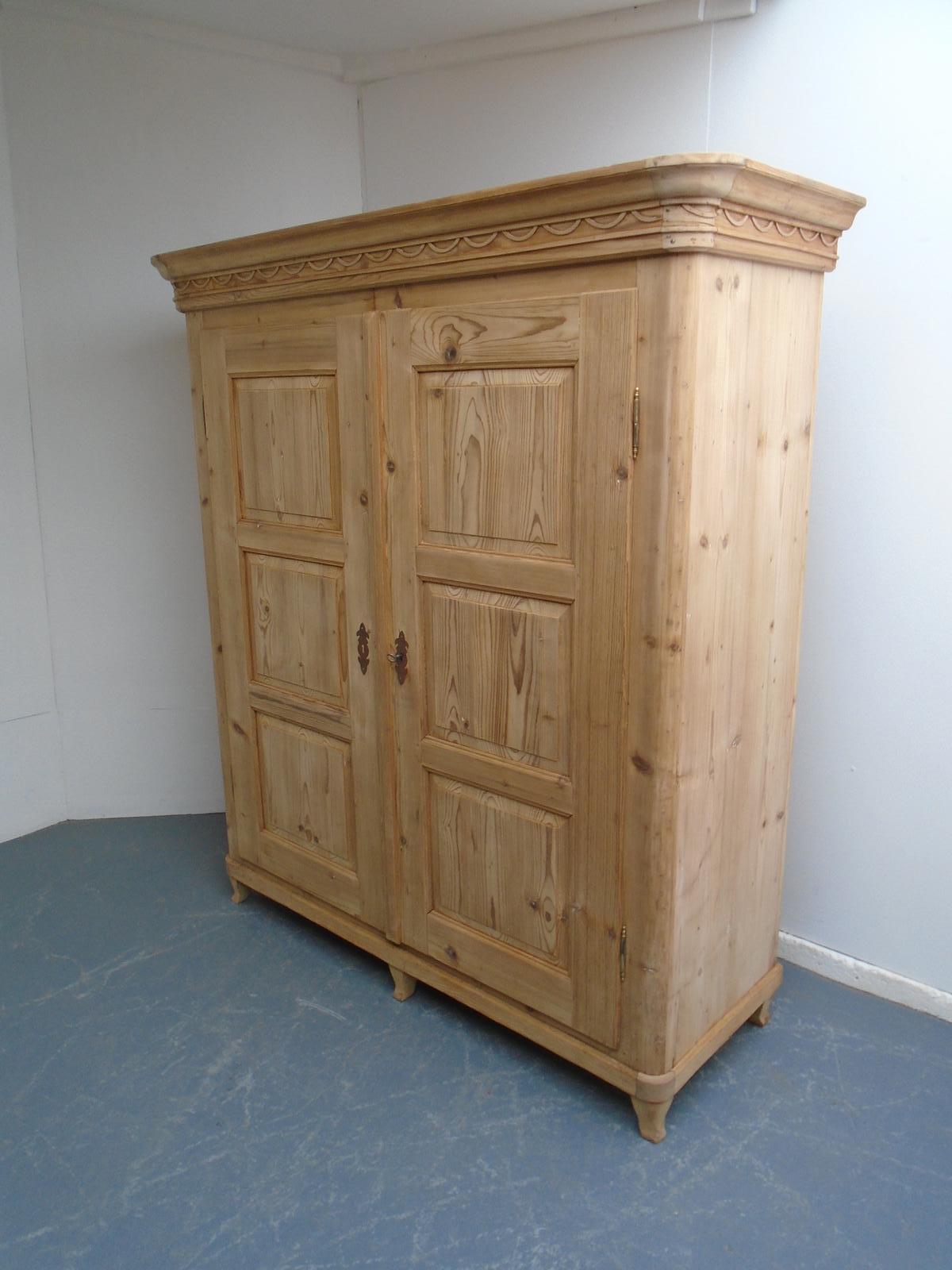 A Rare Georgian Antique/old Pine 2 Door Knockdown Wardrobe to Wax/paint (1 of 11)
