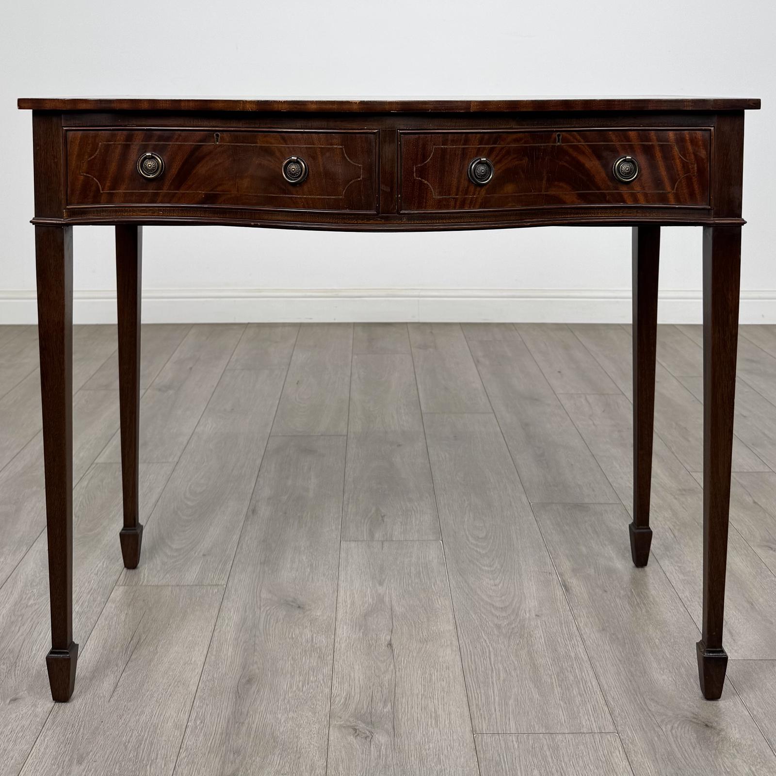 Antique 20th Century Serpentine Writing Table In Mahogany (1 of 11) Antique 20th Century Serpentine Writing Table In Mahogany (1 of 11)