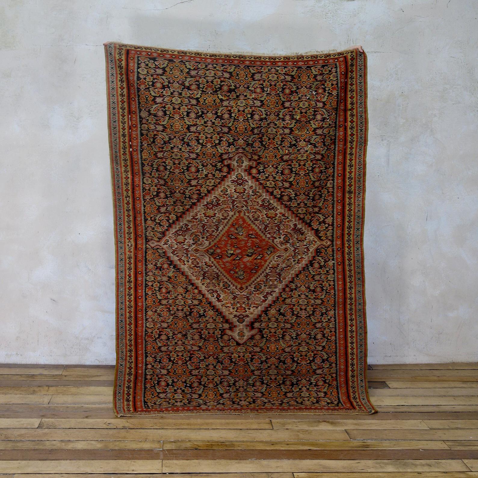 Fine Early 20th Century Senneh Flat Weave Kilim Rug (1 of 11)