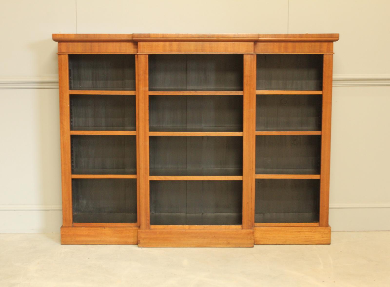 Elegant Victorian Mahogany Breakfront Bookcase (1 of 9)