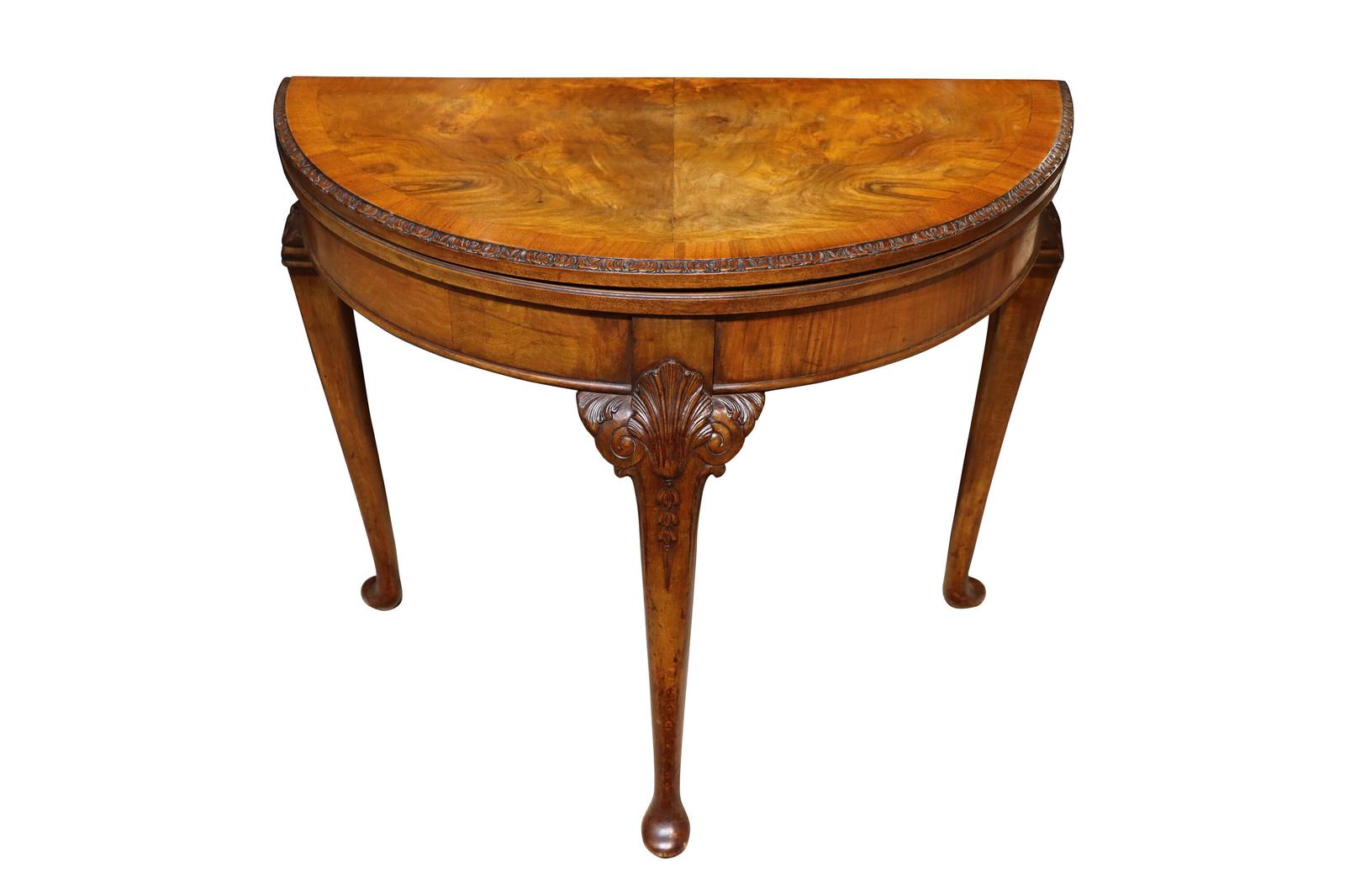 1920s Queen Anne Style Walnut Demi-Lune Folding Card Table (1 of 6) 1920s Queen Anne Style Walnut Demi-Lune Folding Card Table (1 of 6)