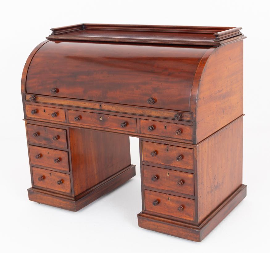 Victorian Mahogany Cylinder Desk (1 of 9) Victorian Mahogany Cylinder Desk (1 of 9)