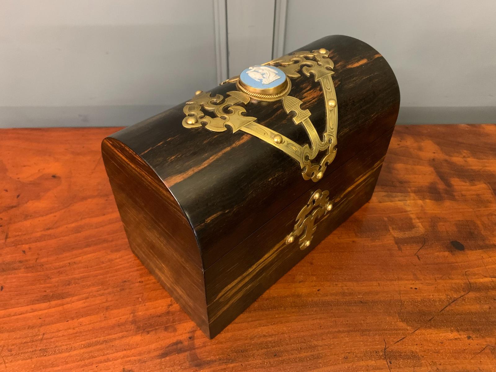 Victorian Coromadel Staionary Casket (1 of 14)