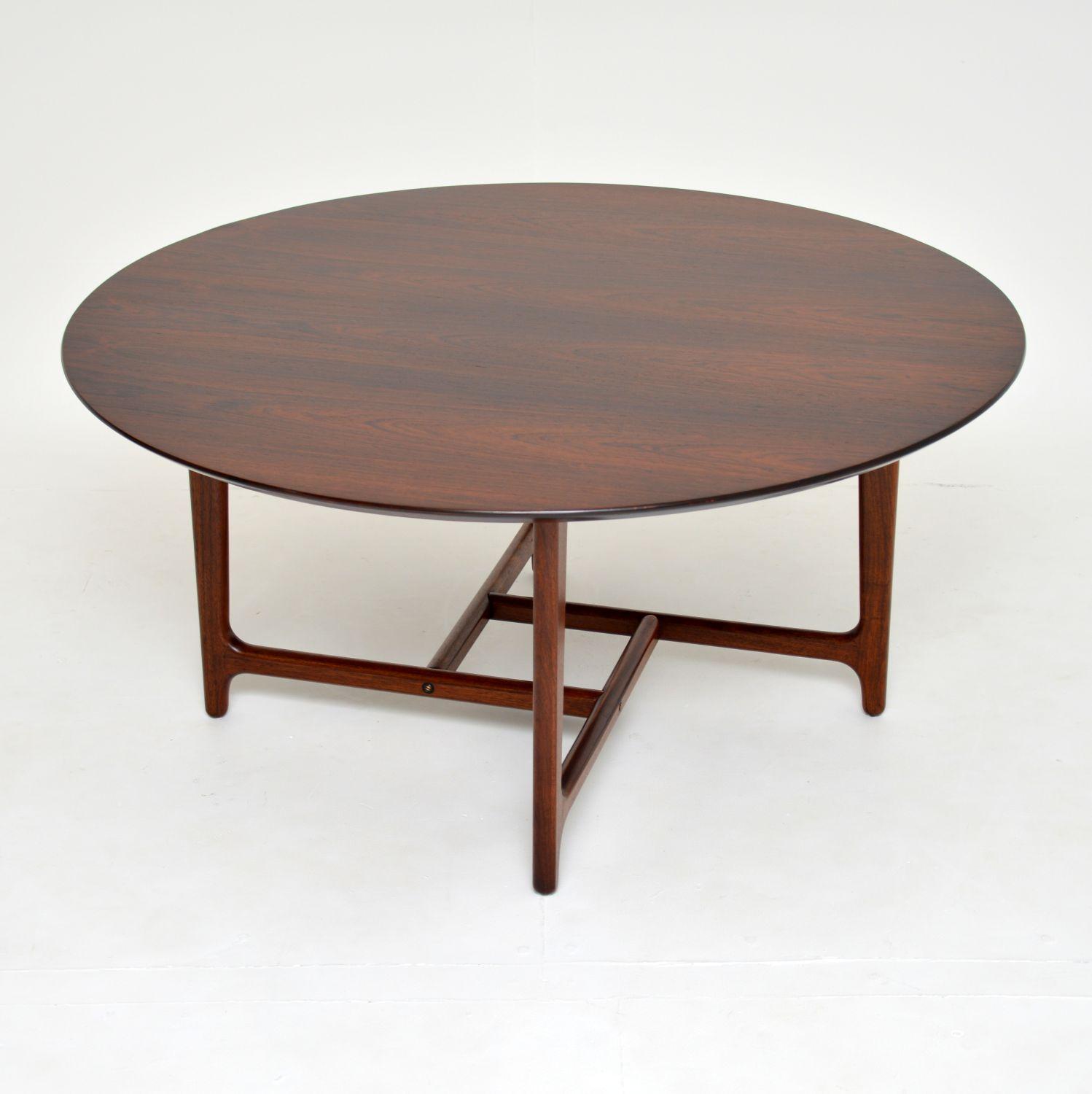 1960's Danish Vintage Rosewood Coffee Table (1 of 10) 1960's Danish Vintage Rosewood Coffee Table (1 of 10)