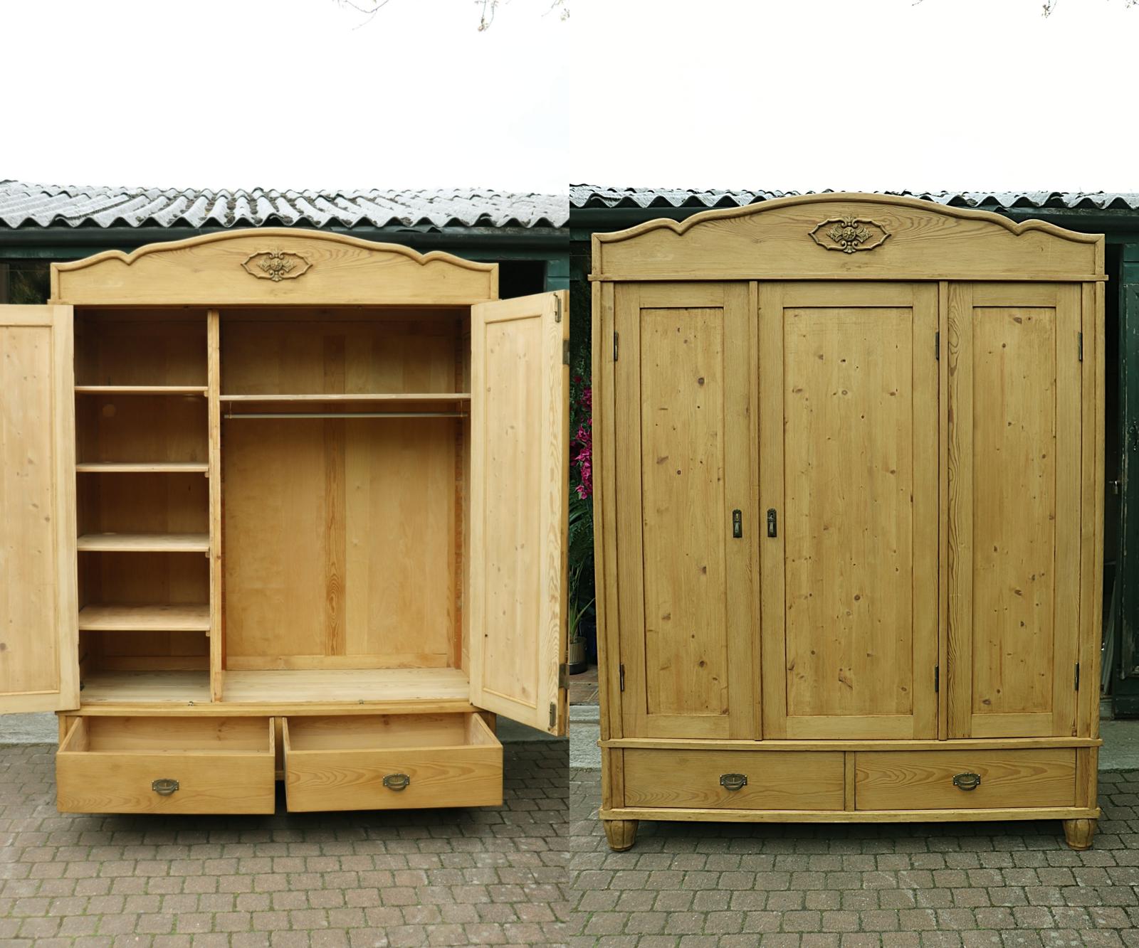Fabulous & Quality Old Pine Triple Knock Down Combination Wardrobe (1 of 20) Fabulous & Quality Old Pine Triple Knock Down Combination Wardrobe (1 of 20)