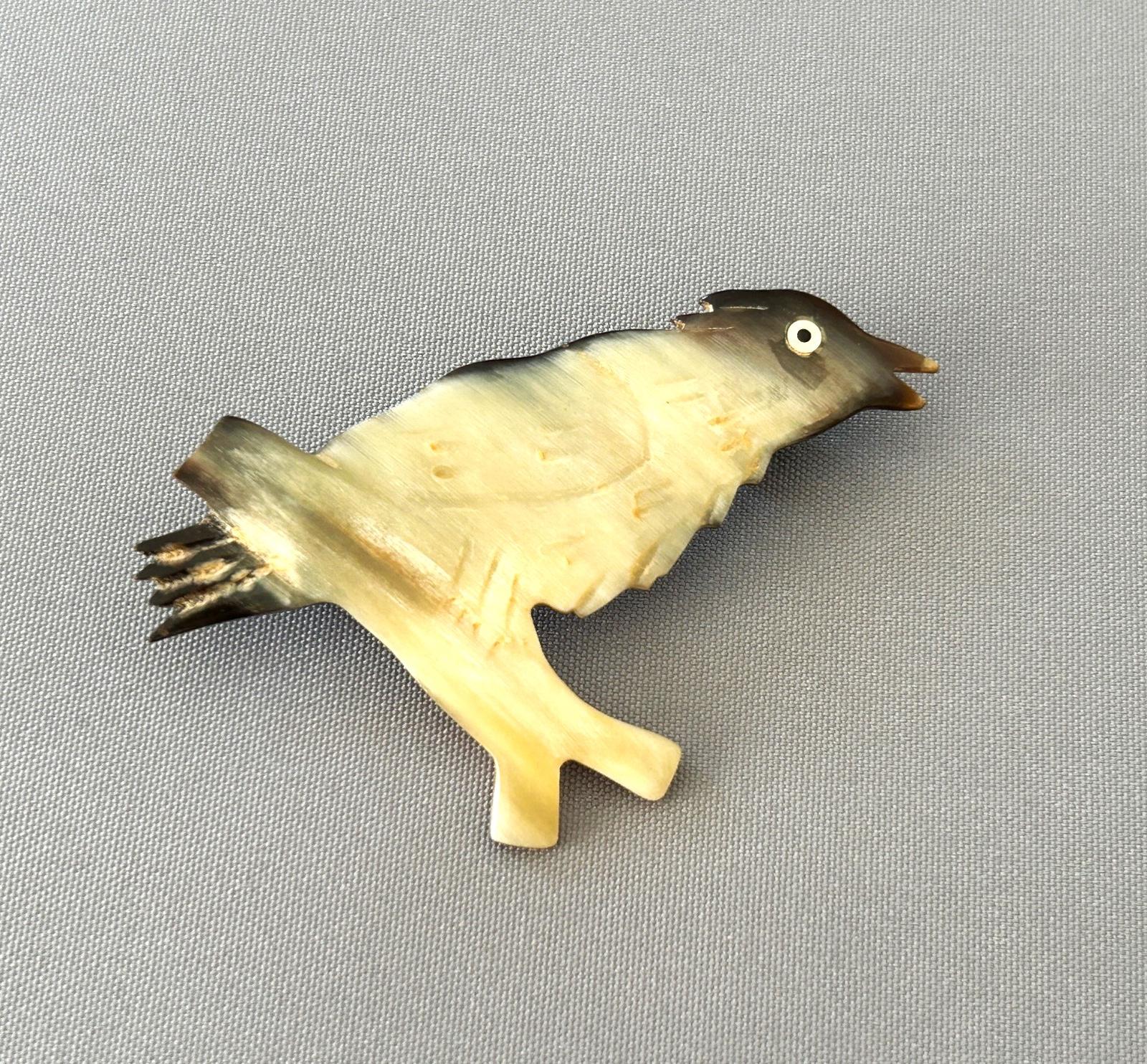 Unusual Art Deco Carved Horn Bird Brooch (1 of 6)