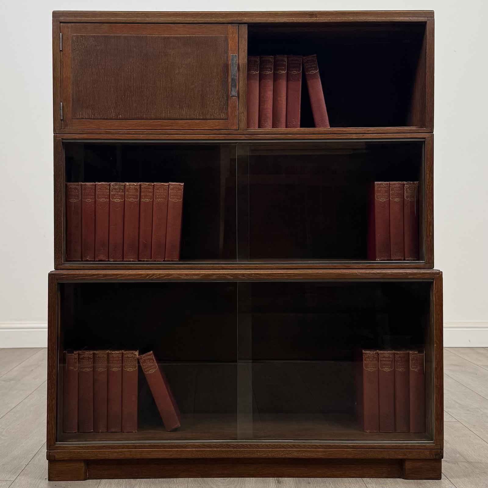 English Early 20th Century Oak Cupboards - main image
