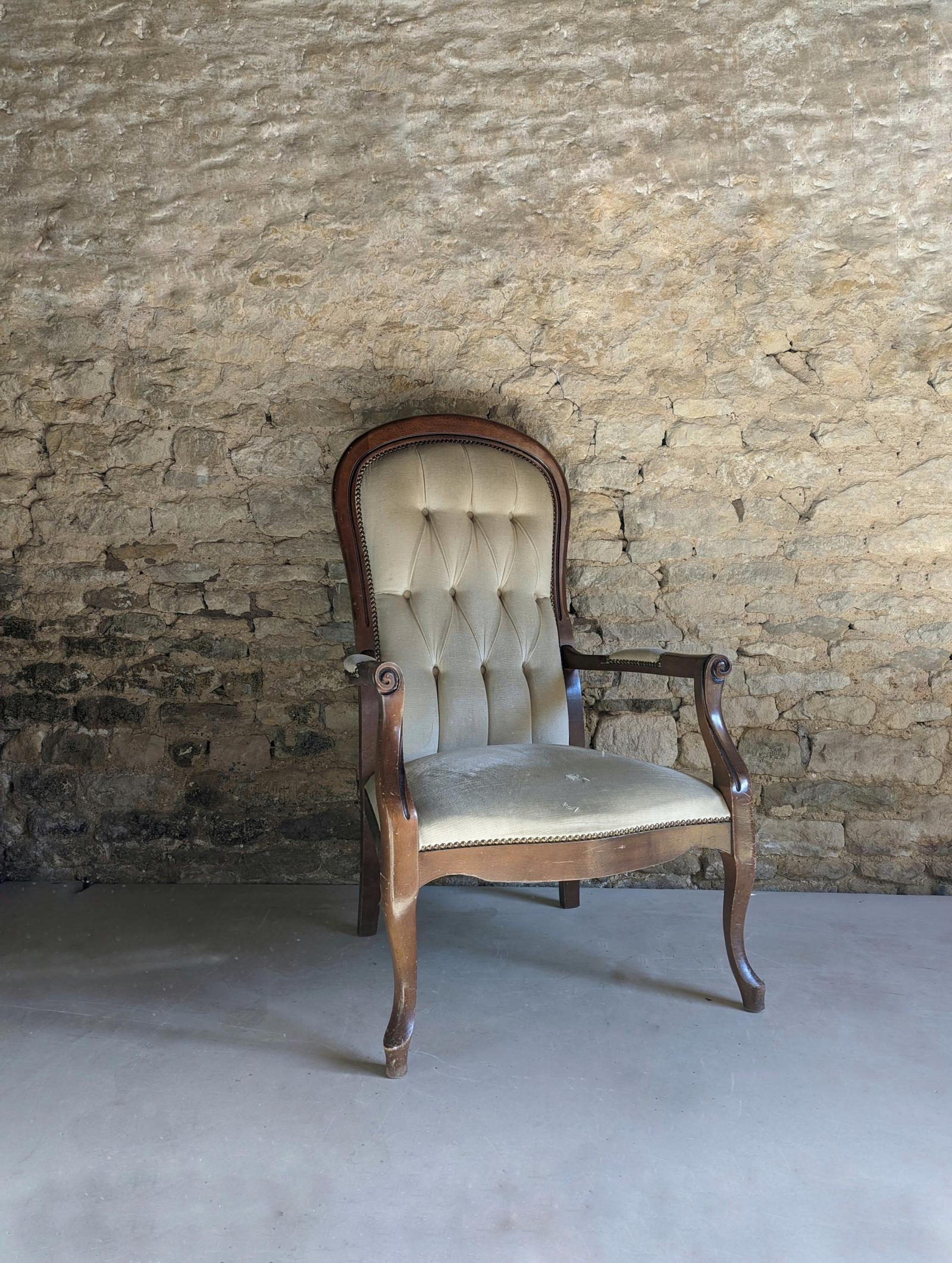 Victorian Button Back Open Armchair (1 of 9)