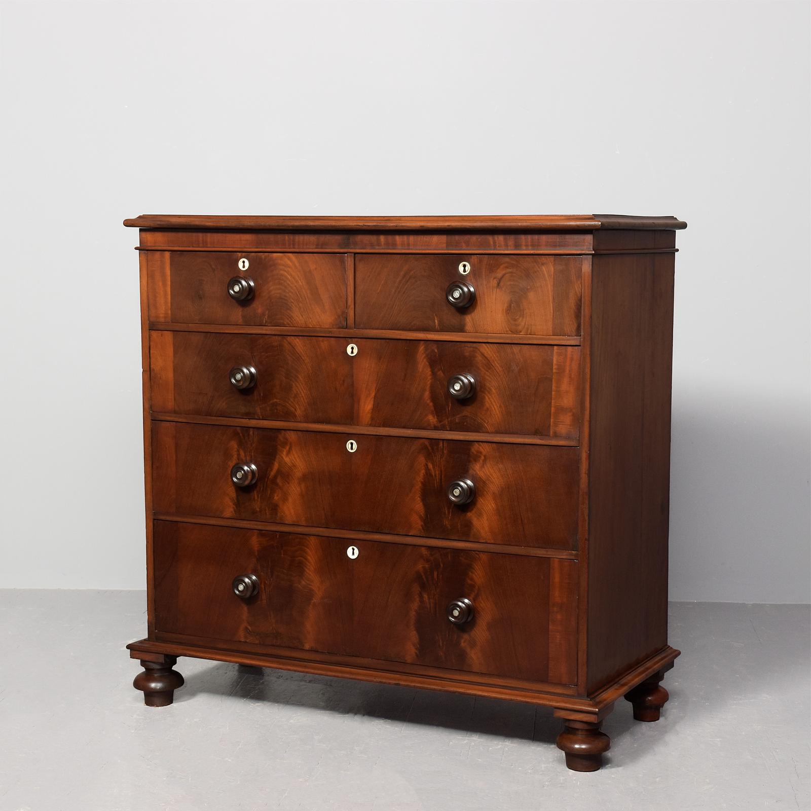 Quality Victorian Mahogany Chest of Drawers (1 of 10) Quality Victorian Mahogany Chest of Drawers (1 of 10)