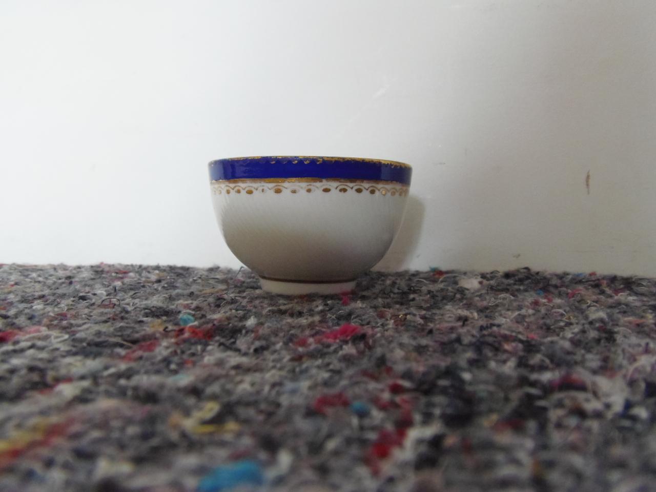 Derby Porcelain Tea Bowl (1 of 12)
