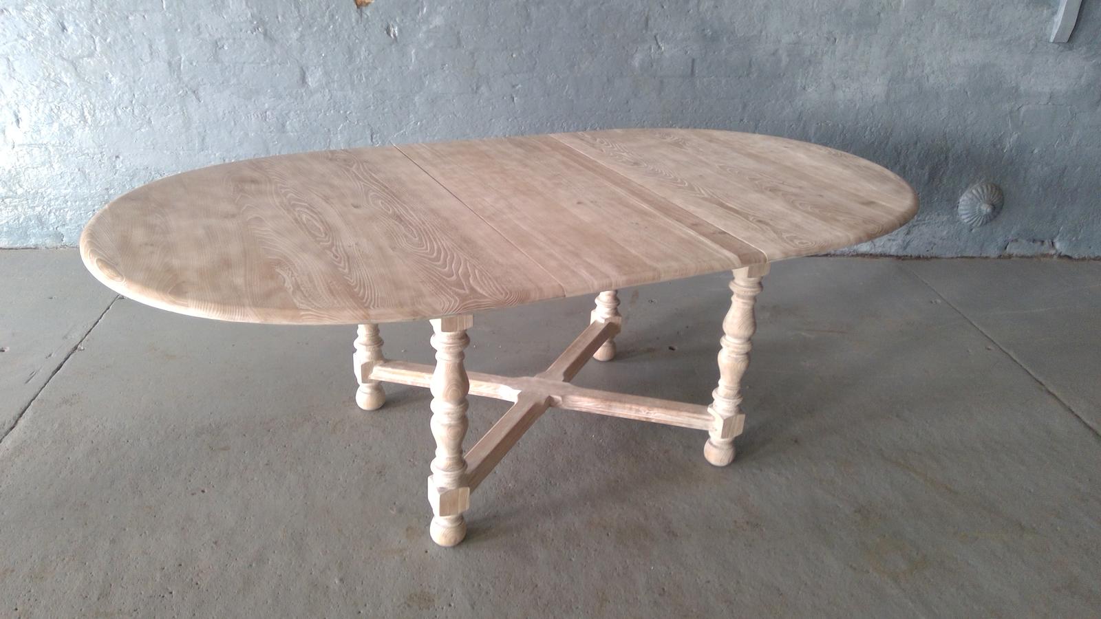 Ercol Limed Oak Extending Dining Table (1 of 12)