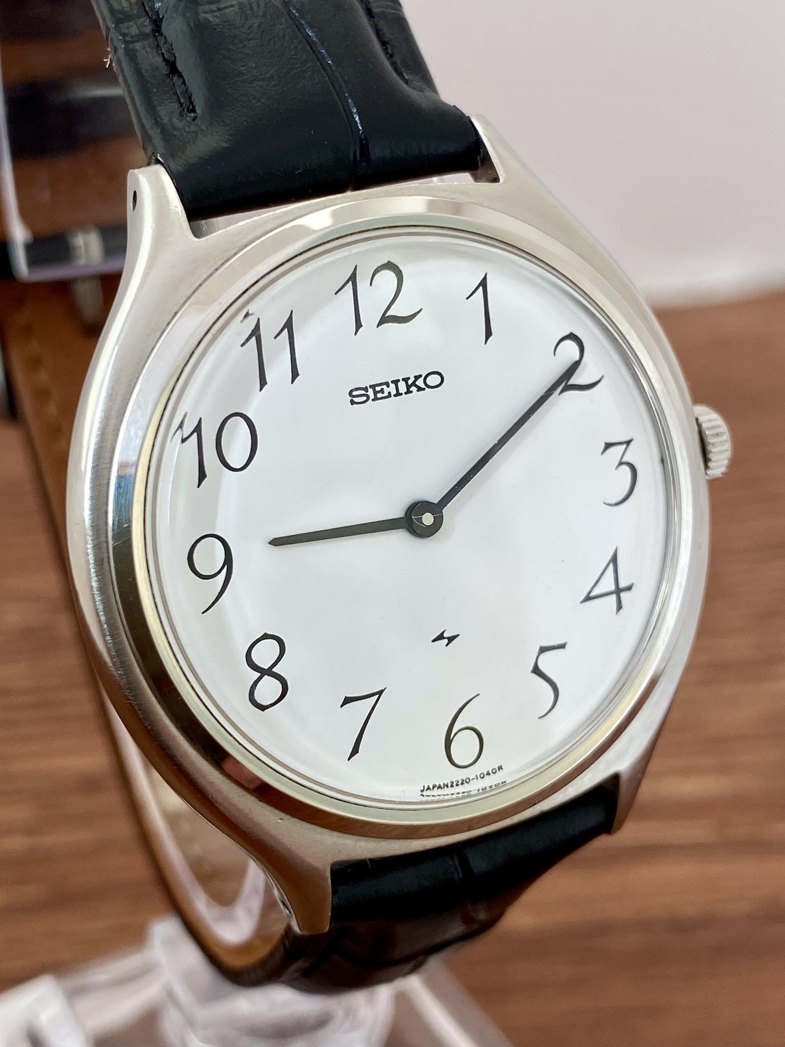Vintage Seiko 2220-0300 Chariot June 1974 Hand Wind, Hi-beat (1 of 20) Vintage Seiko 2220-0300 Chariot June 1974 Hand Wind, Hi-beat (1 of 20)