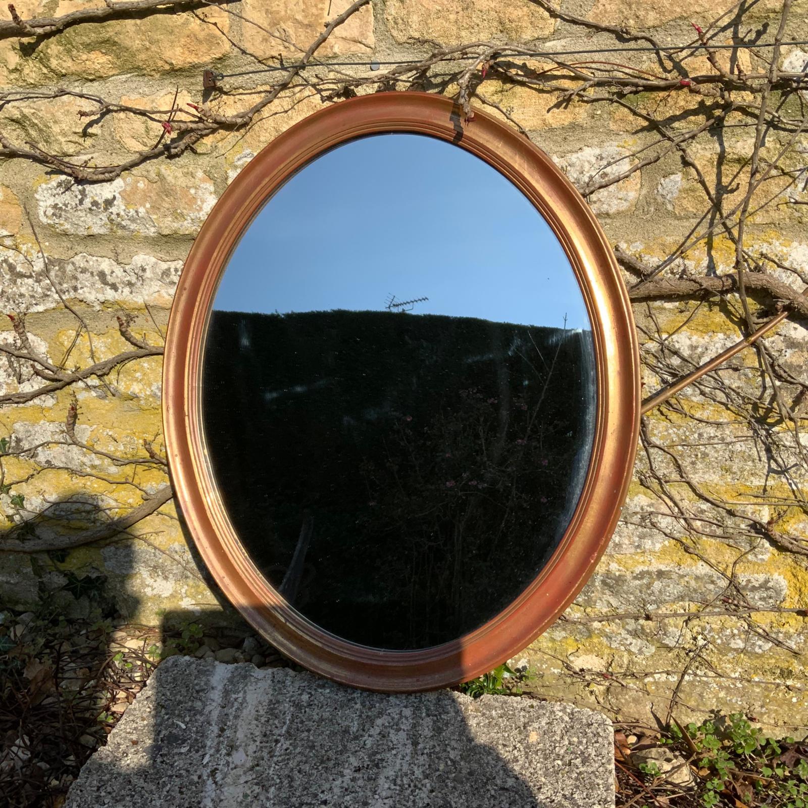 Gilt Oval Mirror (1 of 2) Gilt Oval Mirror (1 of 2)