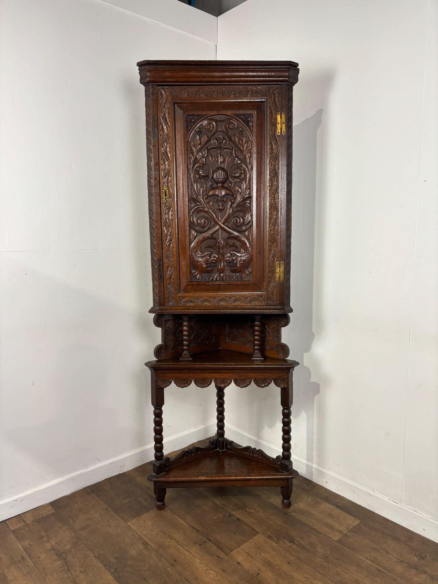 Antique Heavily Carved Oak Corner Cabinet (1 of 12) Antique Heavily Carved Oak Corner Cabinet (1 of 12)