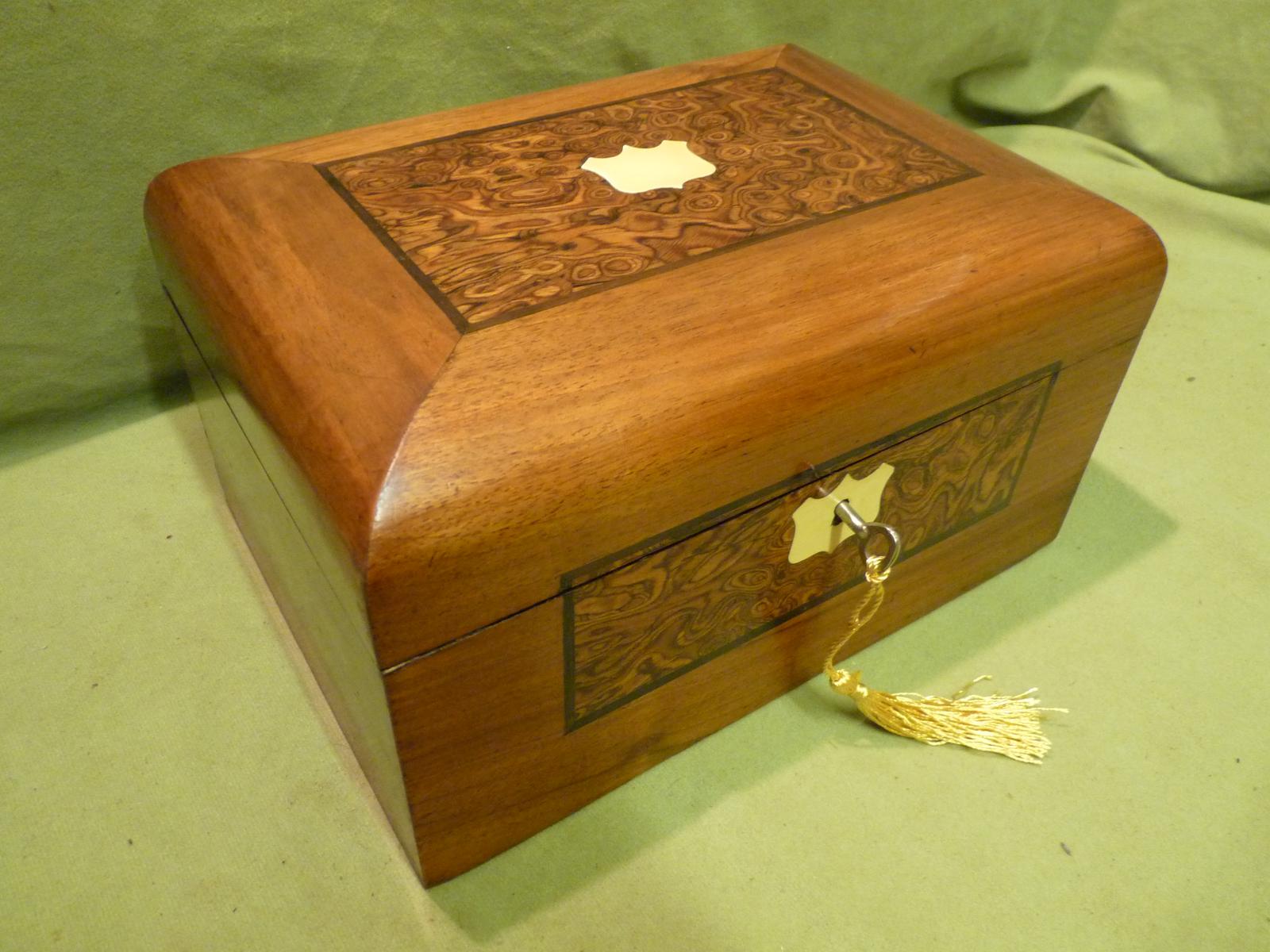 Inlaid Walnut Jewellery – Work Box. 100% Original. c1880. (1 of 8) Inlaid Walnut Jewellery – Work Box. 100% Original. c1880. (1 of 8)