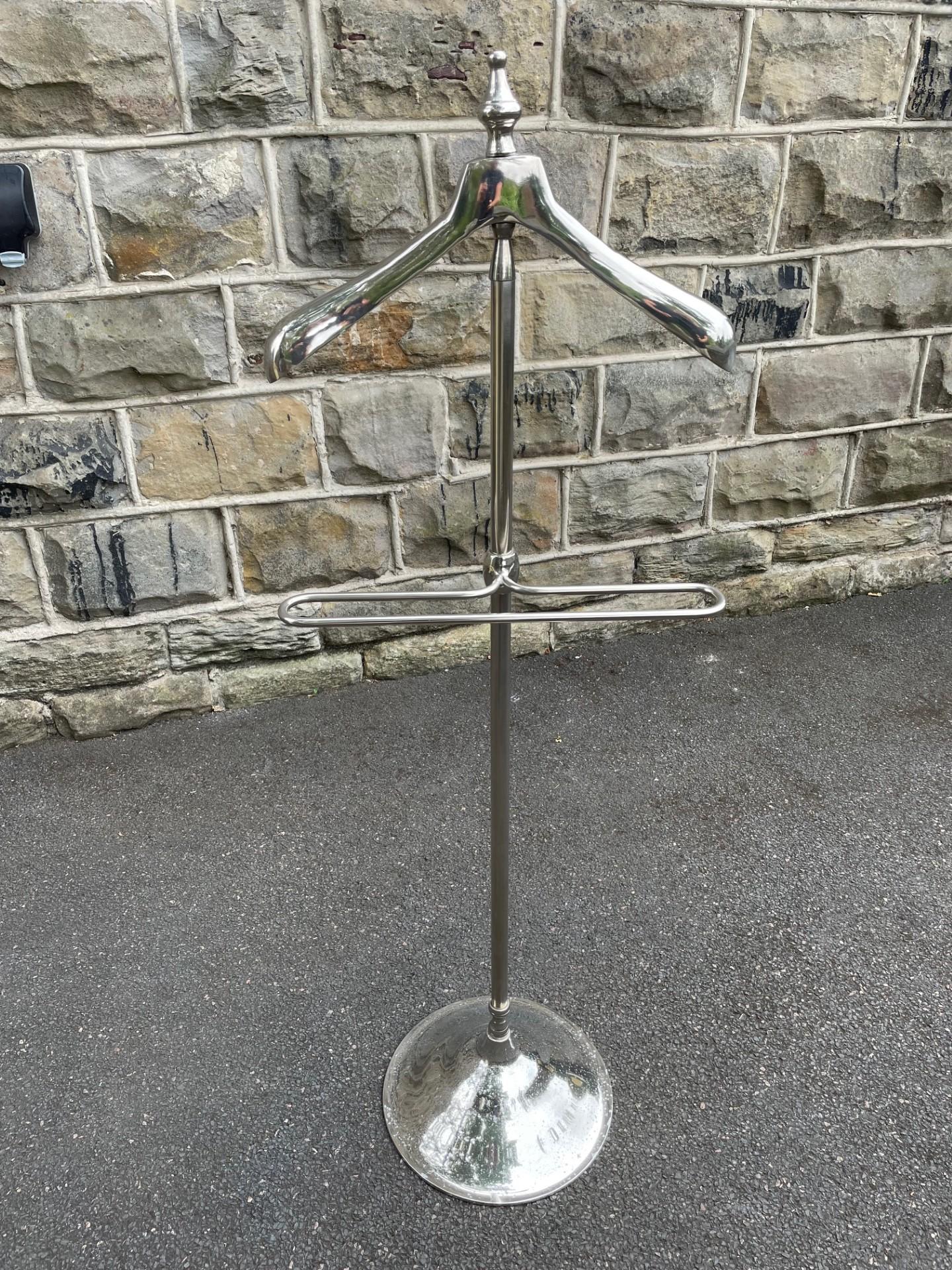 Gents Polished Chrome Valet Clothes Stand (1 of 8)