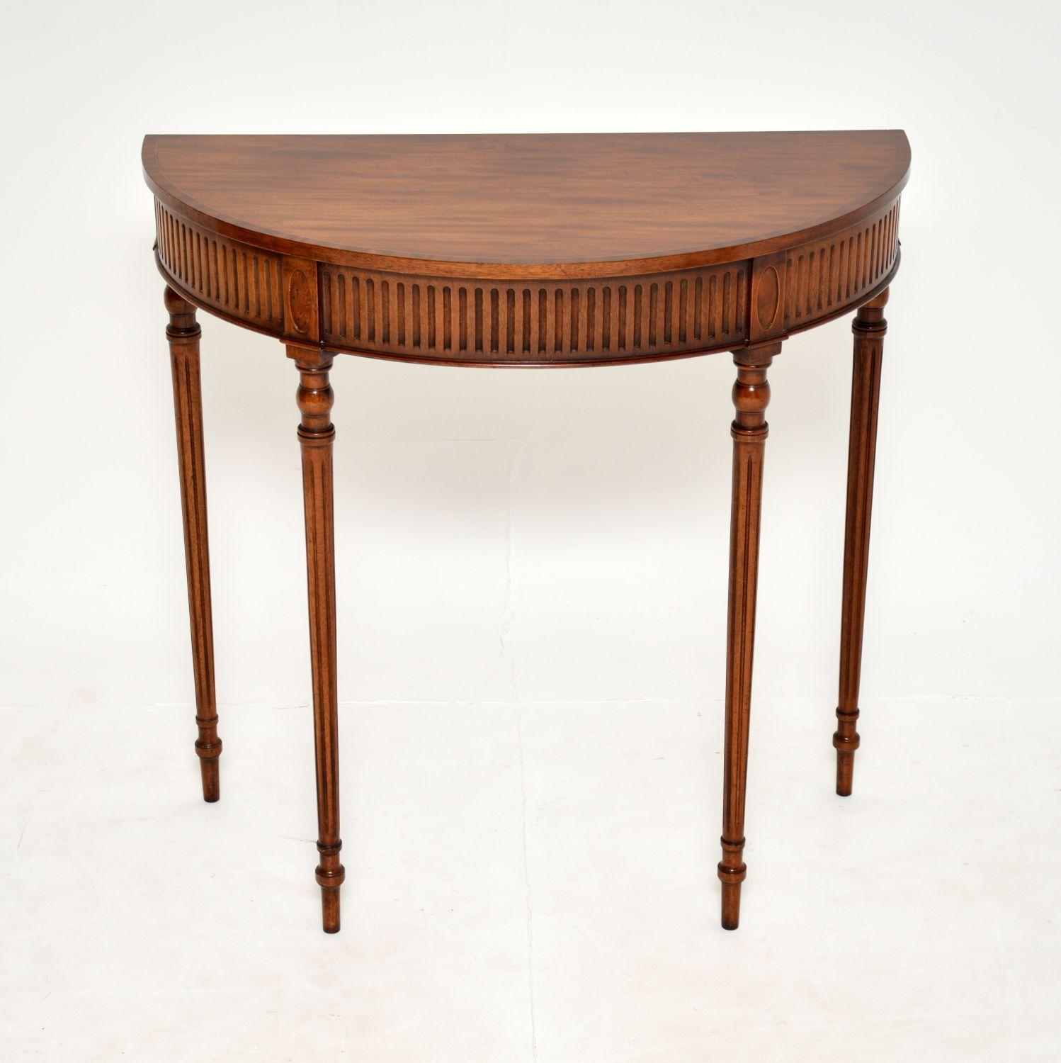 Mahogany Sheraton Style Console Side Table 1930s (1 of 8) Mahogany Sheraton Style Console Side Table 1930s (1 of 8)