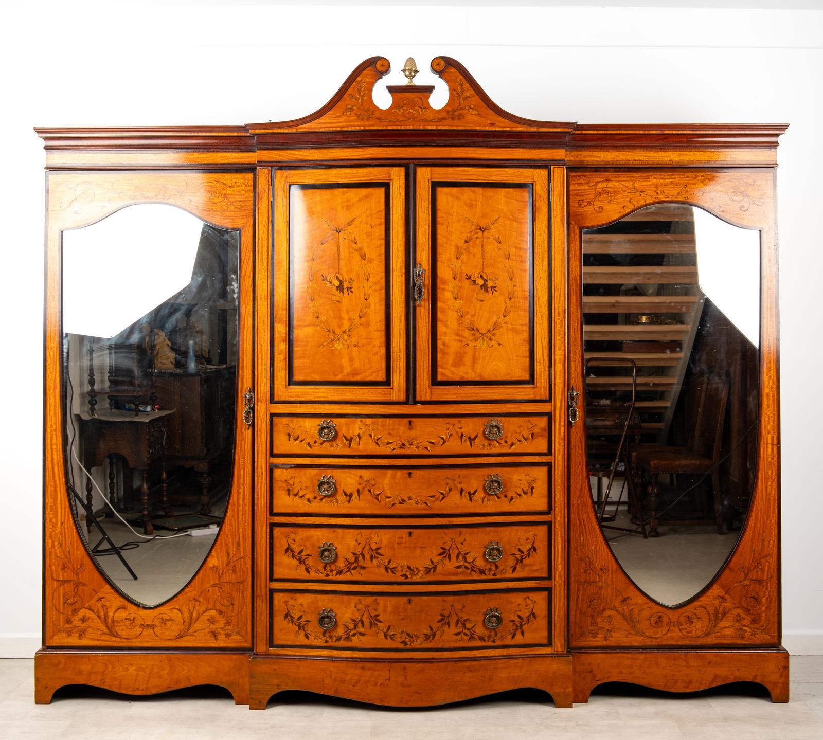 Antique Satinwood Inlaid Compactum Wardrobe by Maple & Co with Mirrored Doors & Drawers c.1900 (1 of 10) Antique Satinwood Inlaid Compactum Wardrobe by Maple & Co with Mirrored Doors & Drawers c.1900 (1 of 10)