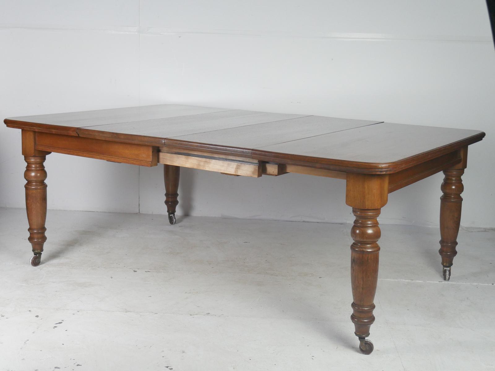 Large Oak Kitchen Dining Table (1 of 11) Large Oak Kitchen Dining Table (1 of 11)