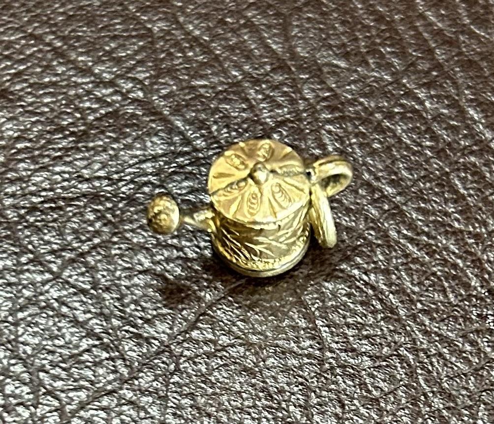 Victorian Watering Can Charm (1 of 3)
