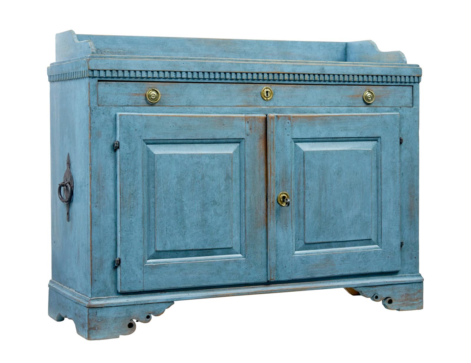 19th Century Swedish Hand Painted Small Dresser Base (1 of 8) 19th Century Swedish Hand Painted Small Dresser Base (1 of 8)