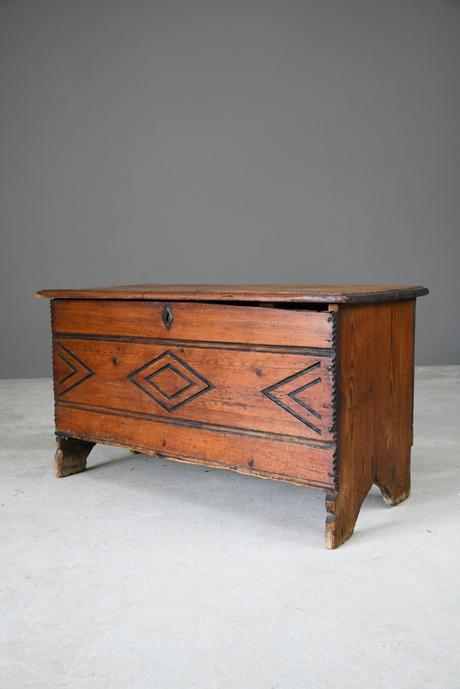 Antique Rustic European Scots Pine Chest (1 of 11) Antique Rustic European Scots Pine Chest (1 of 11)
