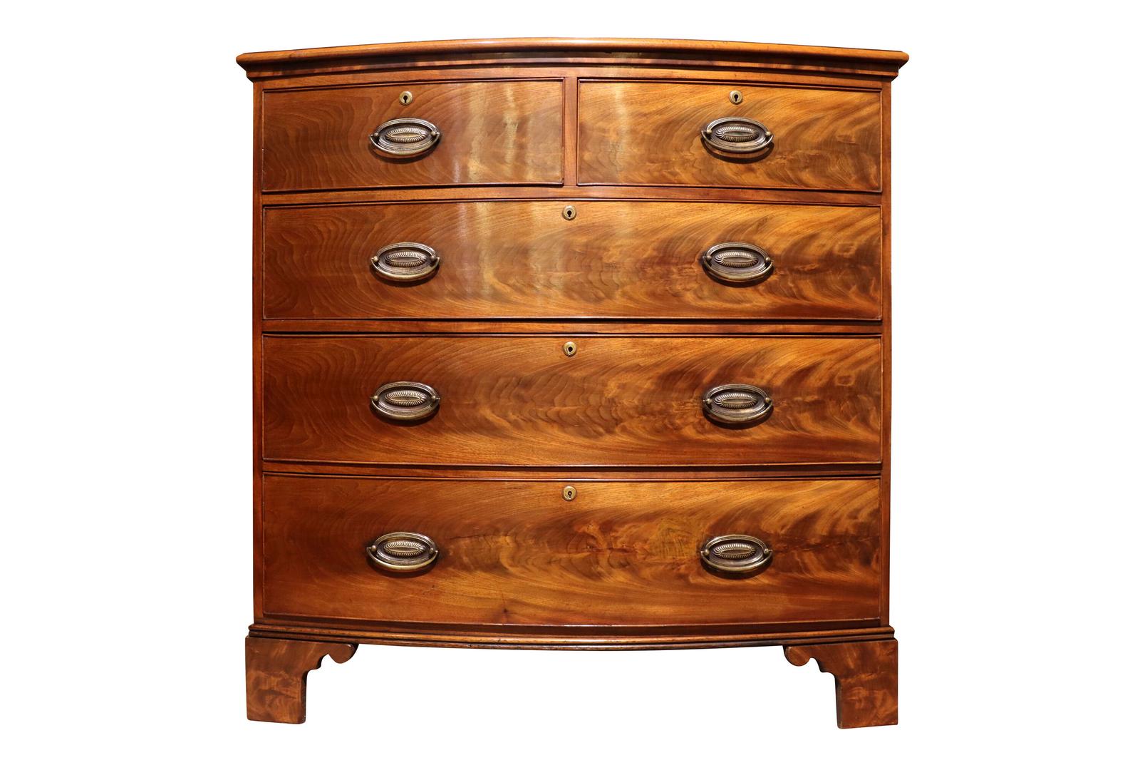 Regency Bow Front Mahogany Chest of Drawers c.1820 (1 of 5) Regency Bow Front Mahogany Chest of Drawers c.1820 (1 of 5)