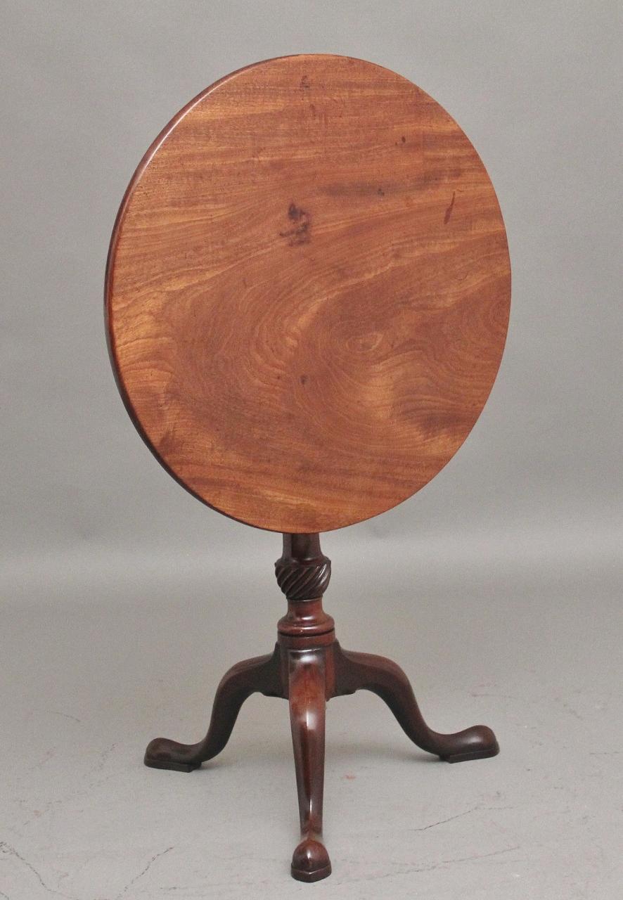 18th Century Mahogany Tripod Table (1 of 9)