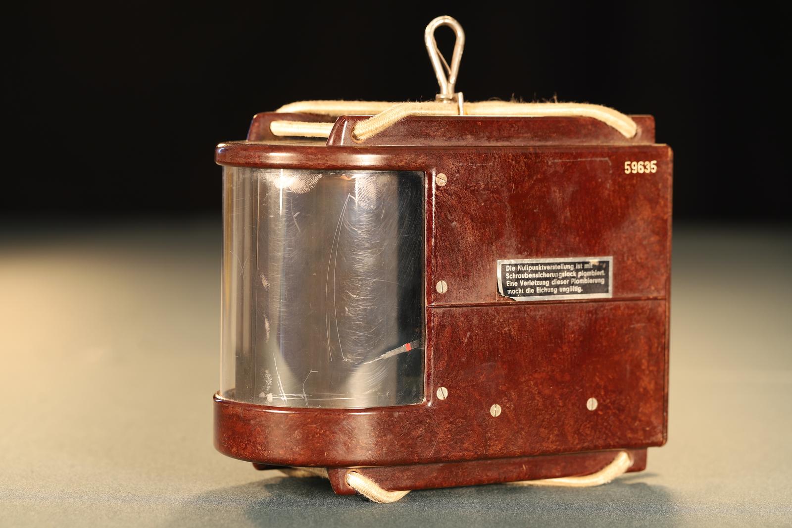 Science / Scientific Instruments - main image