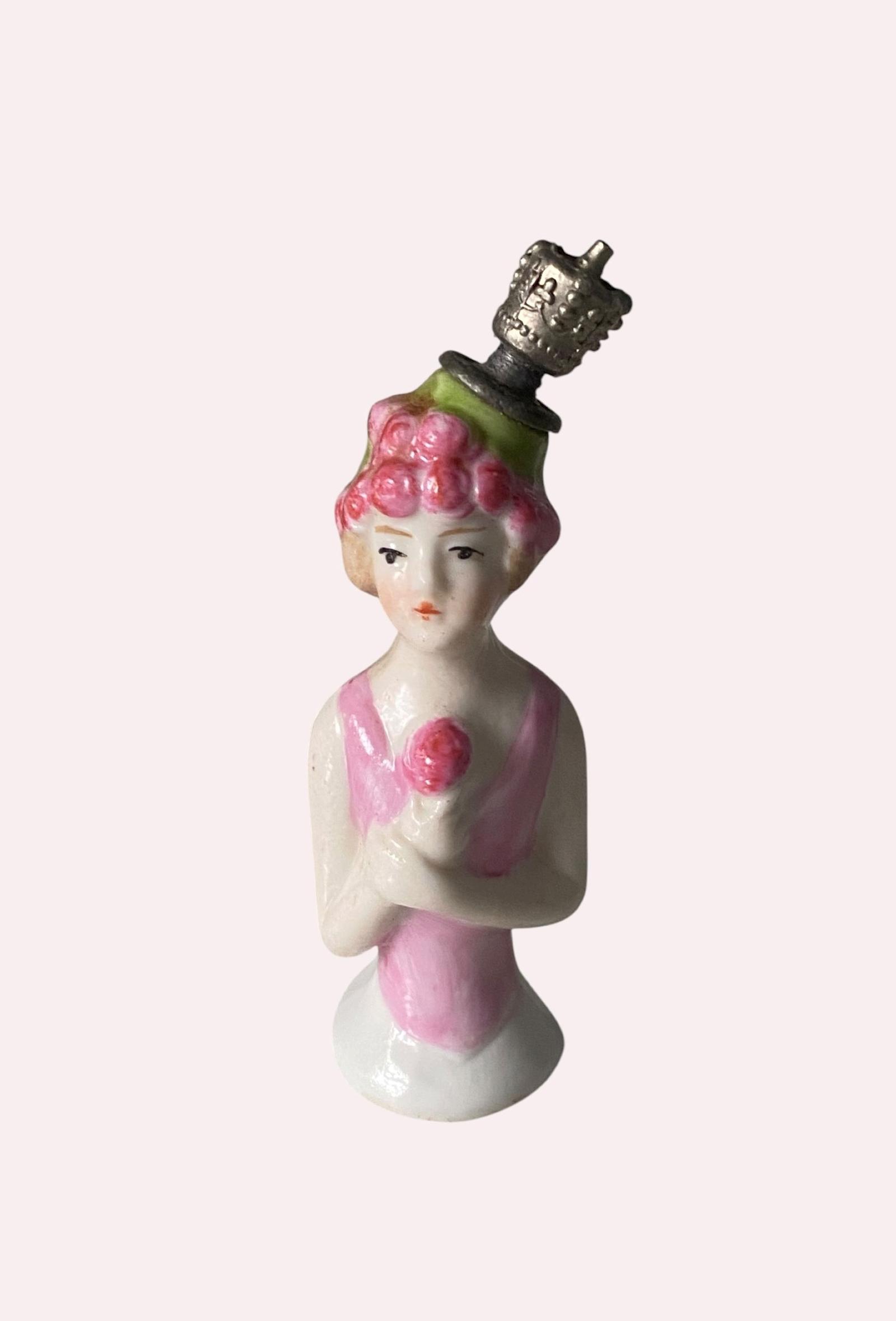 Art Deco Figural Crown Top Perfume Scent Bottle German Porcelain 1930s (1 of 9) Art Deco Figural Crown Top Perfume Scent Bottle German Porcelain 1930s (1 of 9)