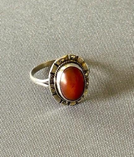 Art Deco German/austrian Silver & Coral Ring (1 of 7) Art Deco German/austrian Silver & Coral Ring (1 of 7)