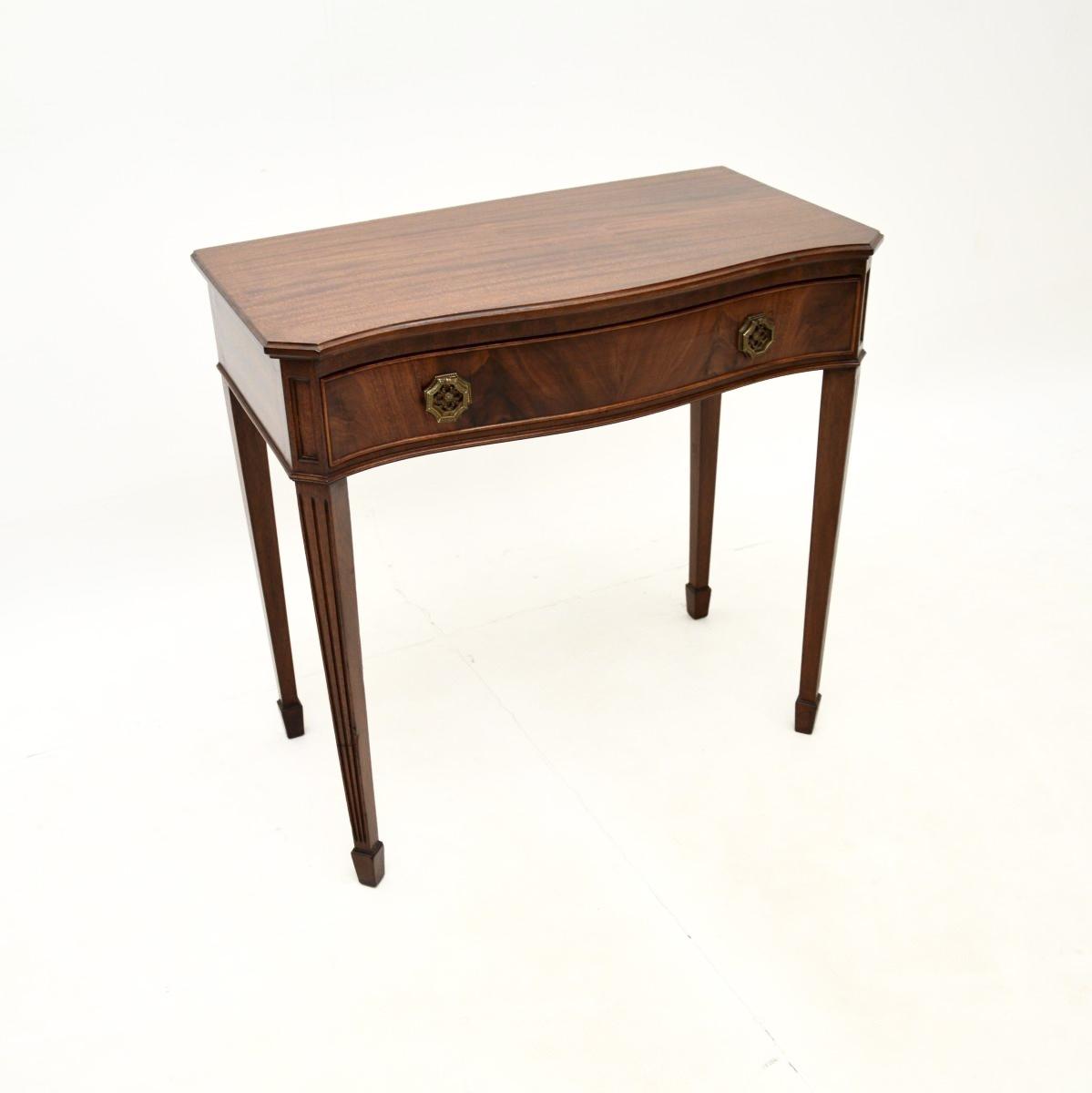 Antique Edwardian Mahogany Console / Writing Table (1 of 8) Antique Edwardian Mahogany Console / Writing Table (1 of 8)