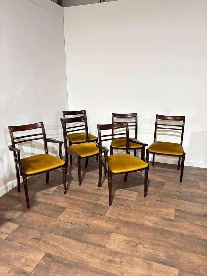 Set of Six Reproduction Vintage Dining Chairs, Including Two Carvers (1 of 16)