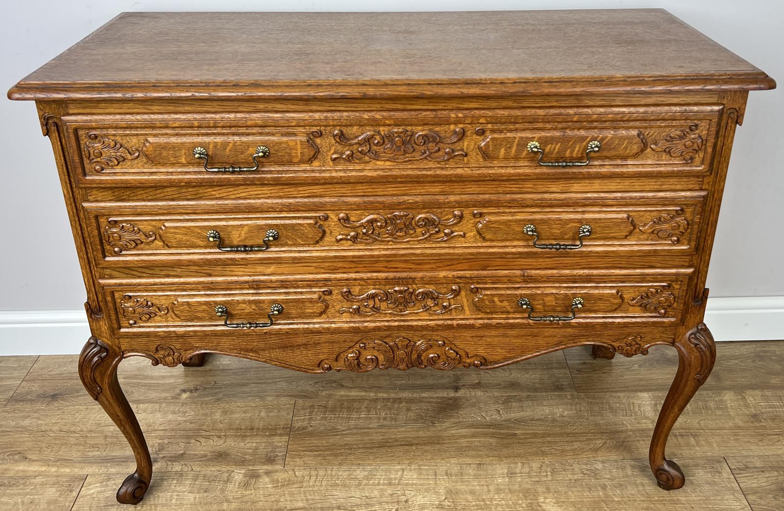 Chest of Drawers Vintage French Style Oak 3 Drawers Carved Cabinet (1 of 12) Chest of Drawers Vintage French Style Oak 3 Drawers Carved Cabinet (1 of 12)