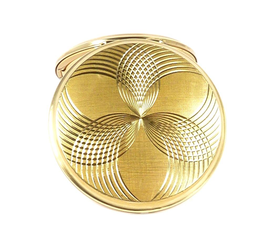 Gilded Vintage Stratton Powder Compact 1970s (1 of 6)