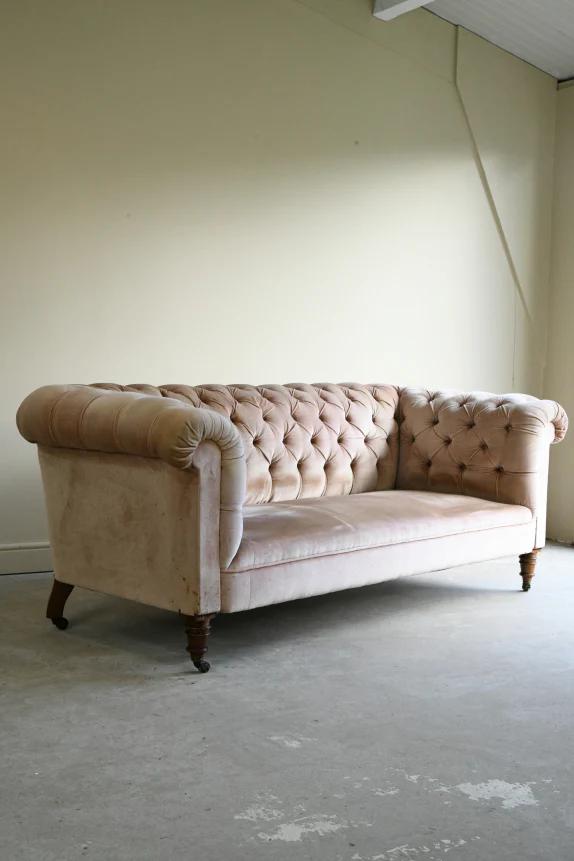 English Early 20th Century Settee - main image