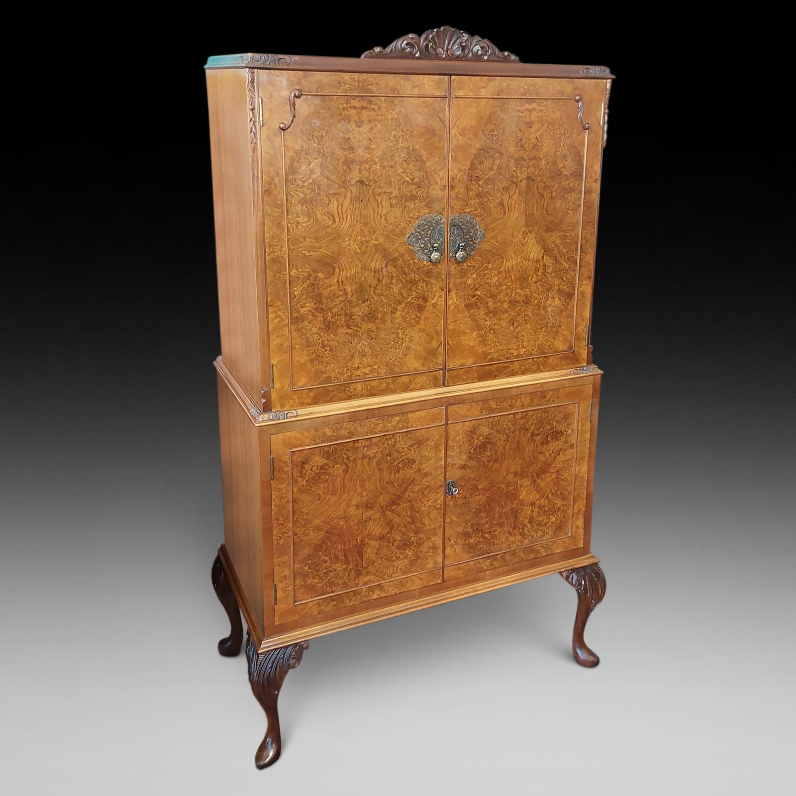 1930's Burr Walnut Veneered Cocktail Drinks Cabinet (1 of 18) 1930's Burr Walnut Veneered Cocktail Drinks Cabinet (1 of 18)
