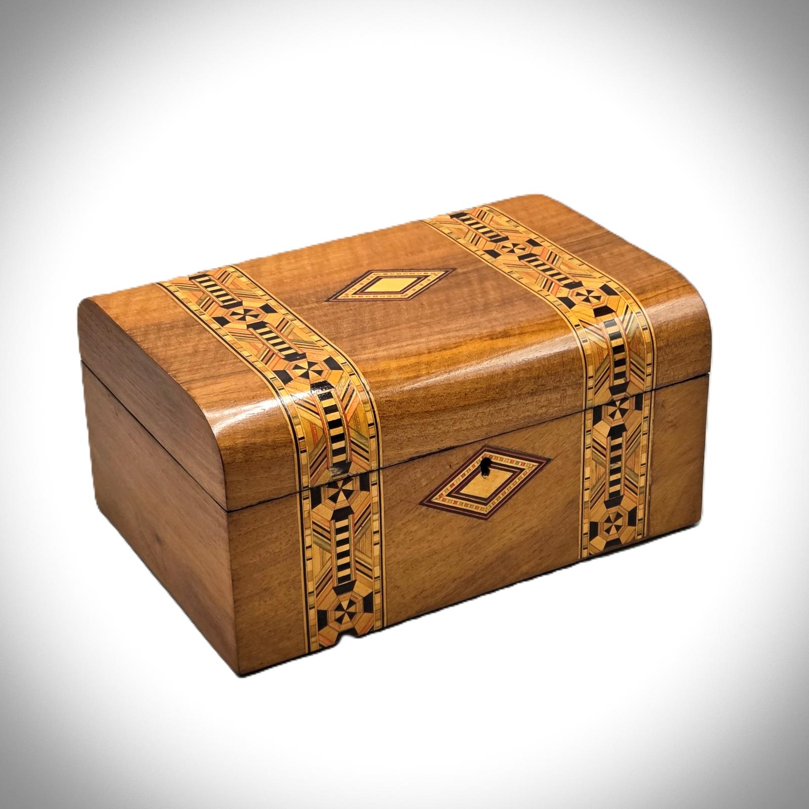 Victorian Walnut & Inlaid Jewellery Box (1 of 8)