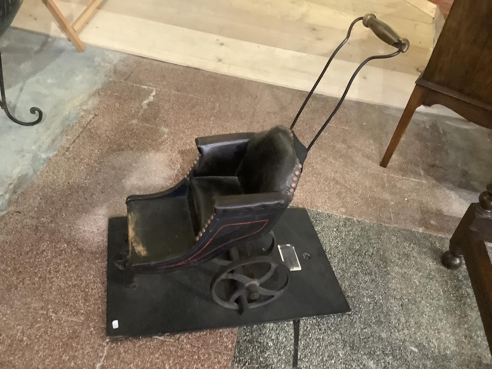 19th Century Doll's Pushchair (1 of 4) 19th Century Doll's Pushchair (1 of 4)