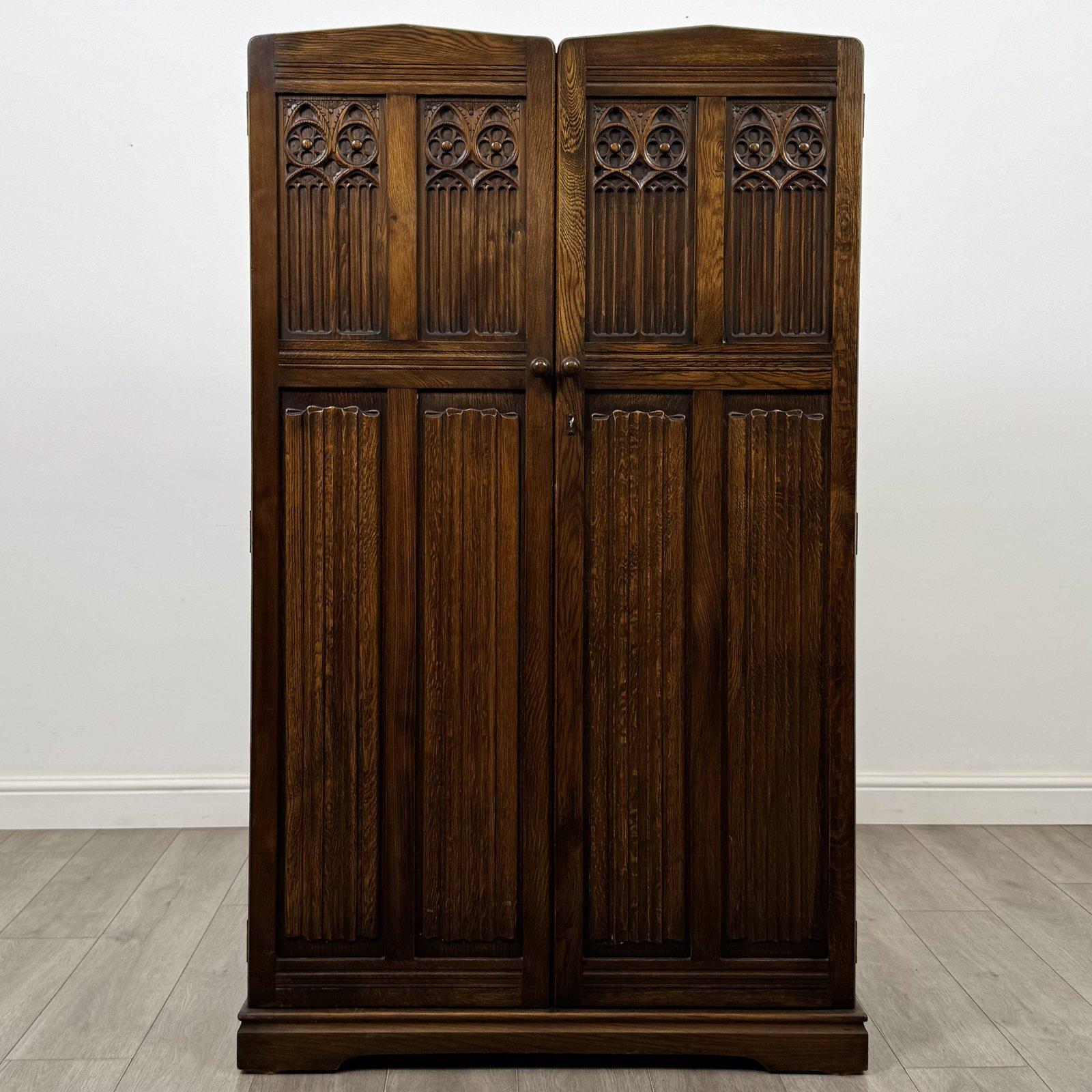 Antique Oak Fitted Wardrobe | Carved Detailing | AF-6492 (1 of 9) Antique Oak Fitted Wardrobe | Carved Detailing | AF-6492 (1 of 9)