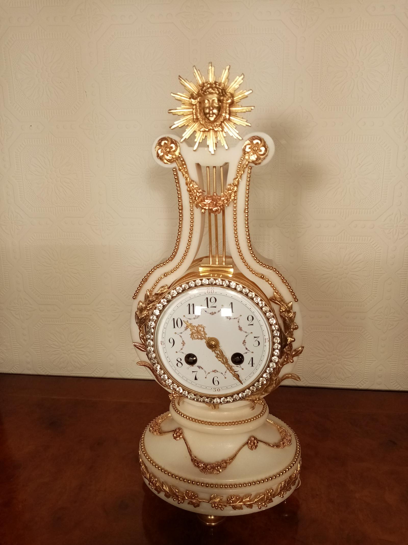 Superior Lyre Clock (1 of 6)
