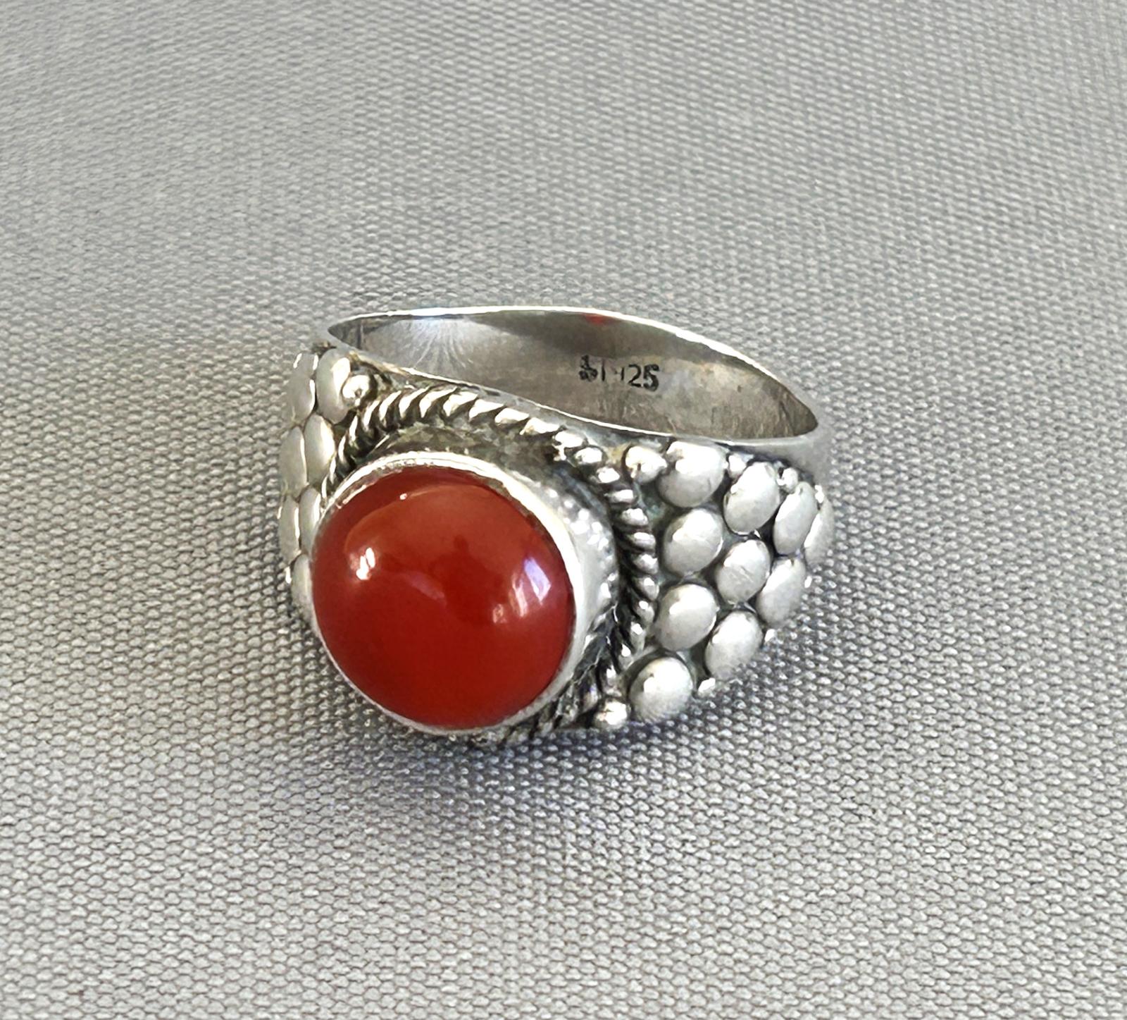 Vintage Silver & Carnelian Ring (1 of 6)