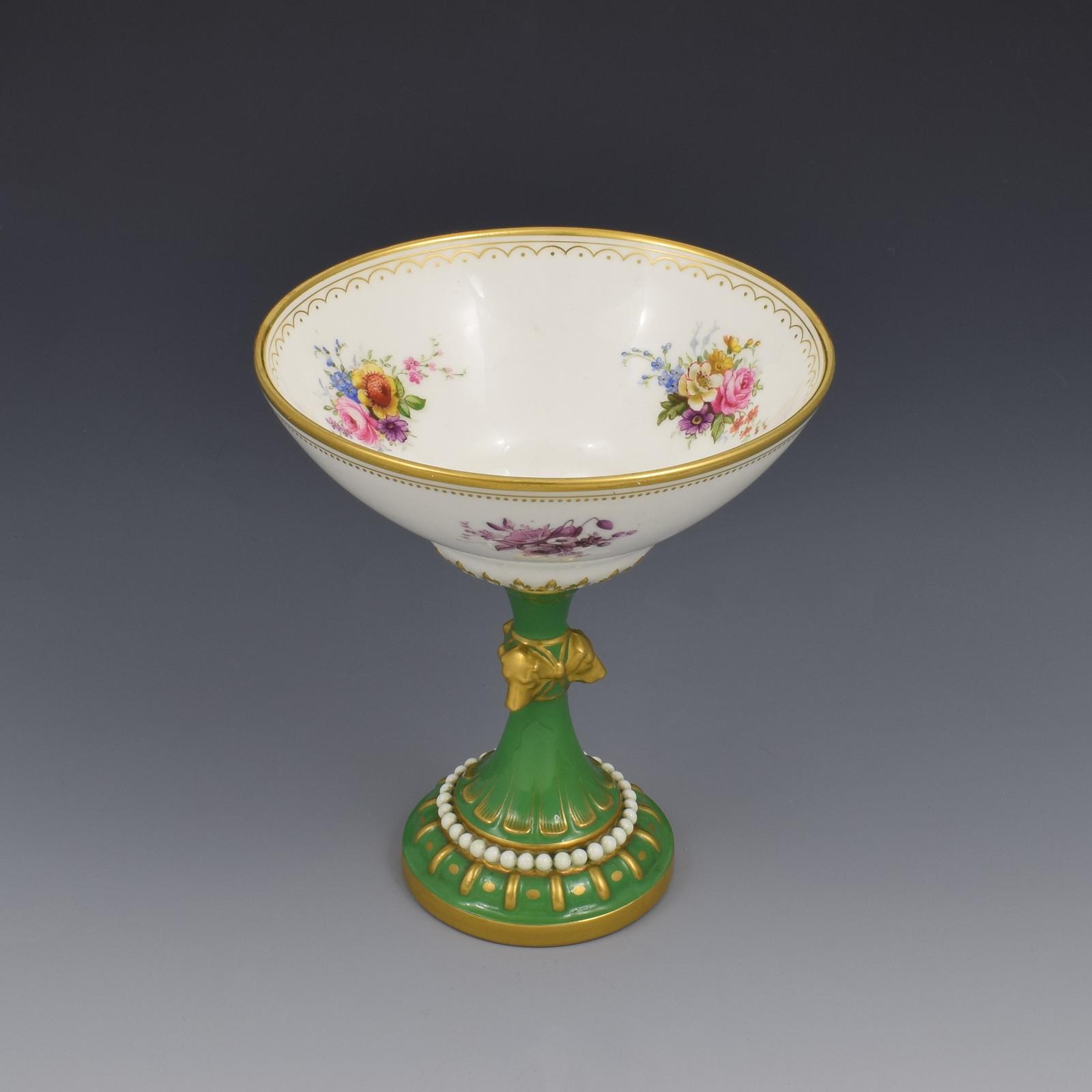 Stunning Edwardian Royal Worcester Porcelain Pedestal Sweetmeat Dish Dog Heads Stem (1 of 18)