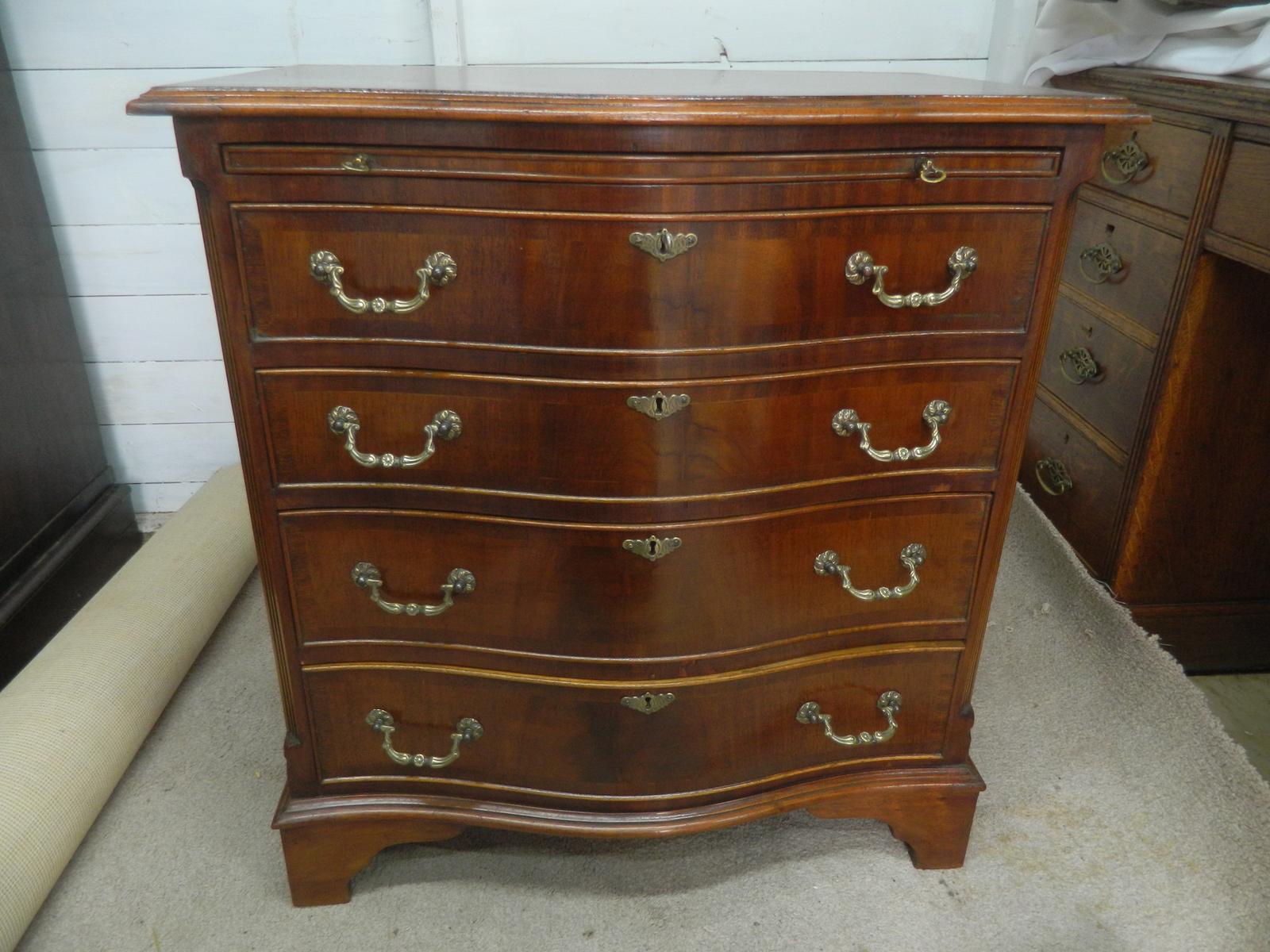 Vintage Serpentine Front Bachelor Chest of Drawers (1 of 15) Vintage Serpentine Front Bachelor Chest of Drawers (1 of 15)