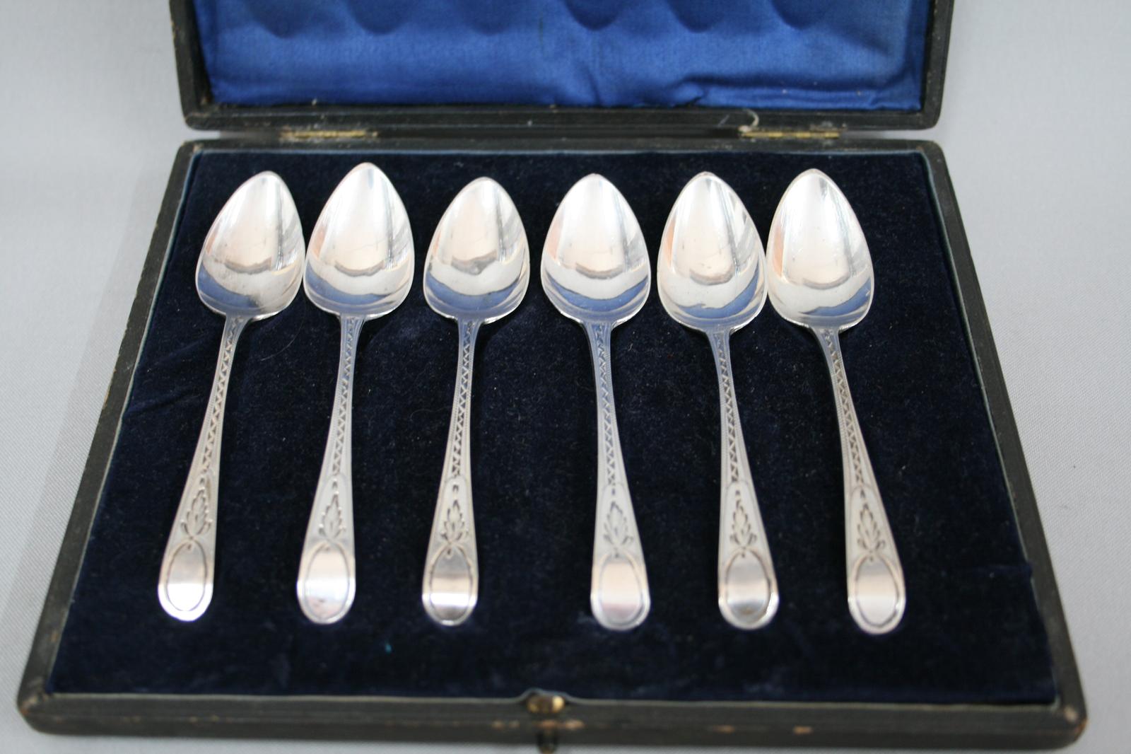 A Boxed Set of 6 Silver Engraved Spoons (1 of 3)