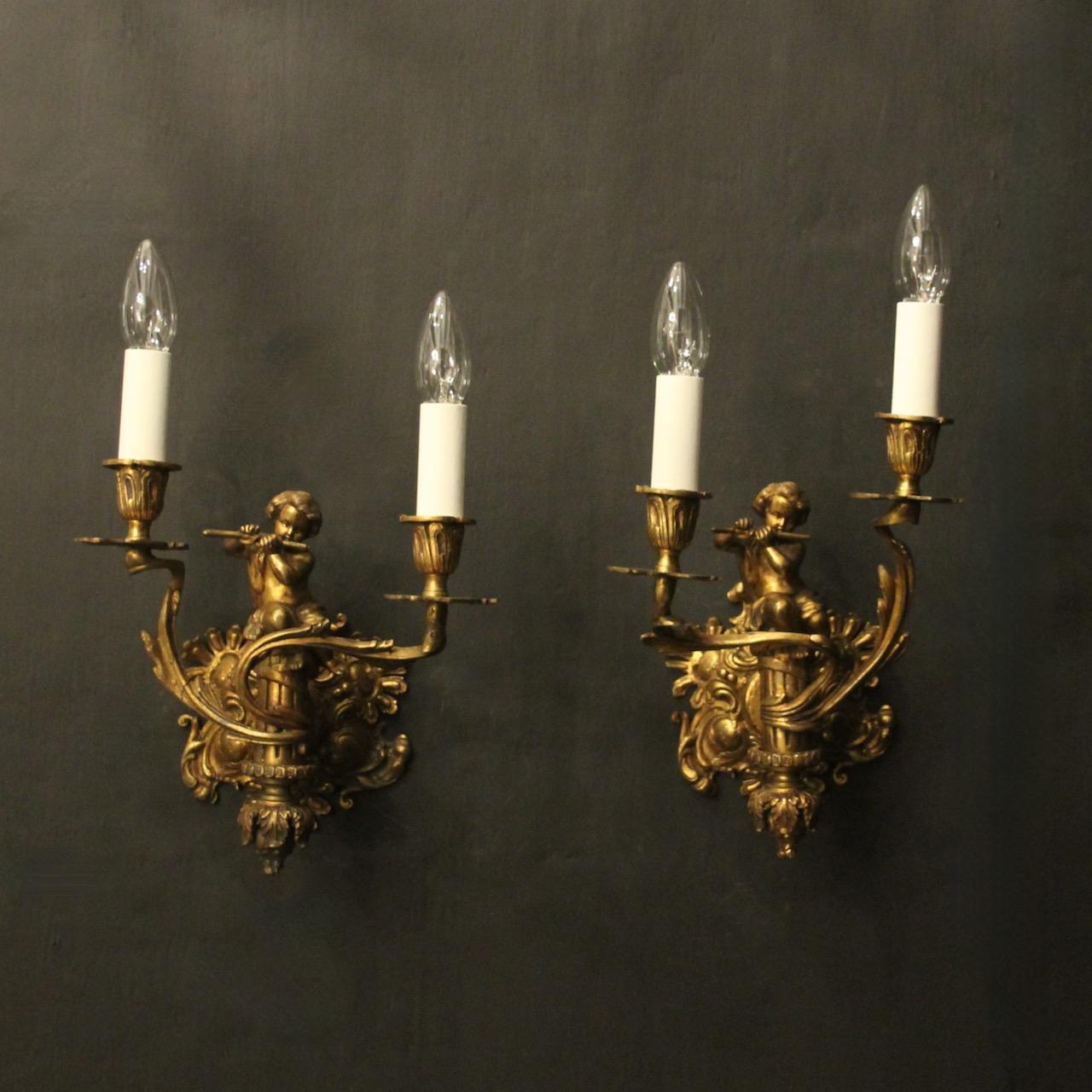 French Pair Of Bronze Antique Wall Sconces (1 of 10) French Pair Of Bronze Antique Wall Sconces (1 of 10)