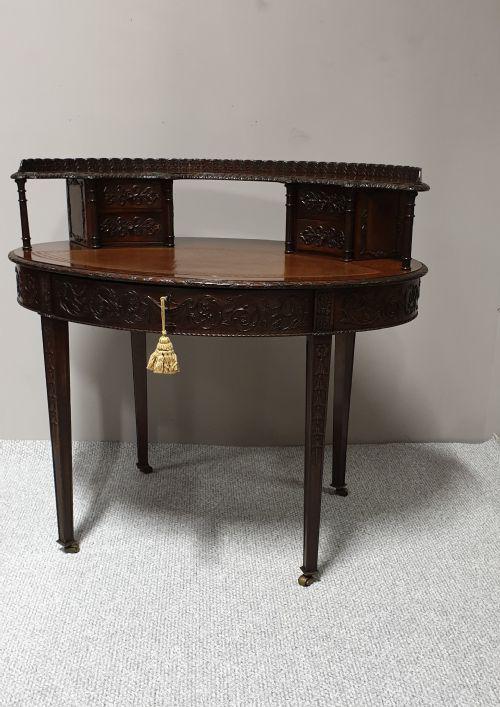 Irish Mahogany Desk 'Robert Strahan' (1 of 1)