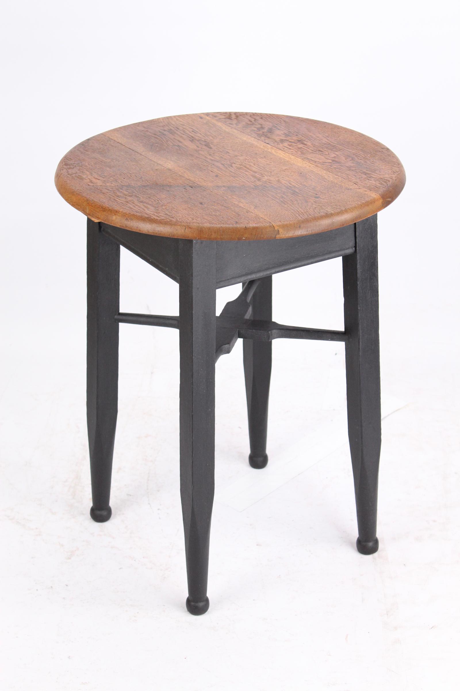 Oak Pub Table / Tavern Table c.1920 (1 of 13) Oak Pub Table / Tavern Table c.1920 (1 of 13)